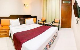 Wisma Mirah 1 Hotel 2*